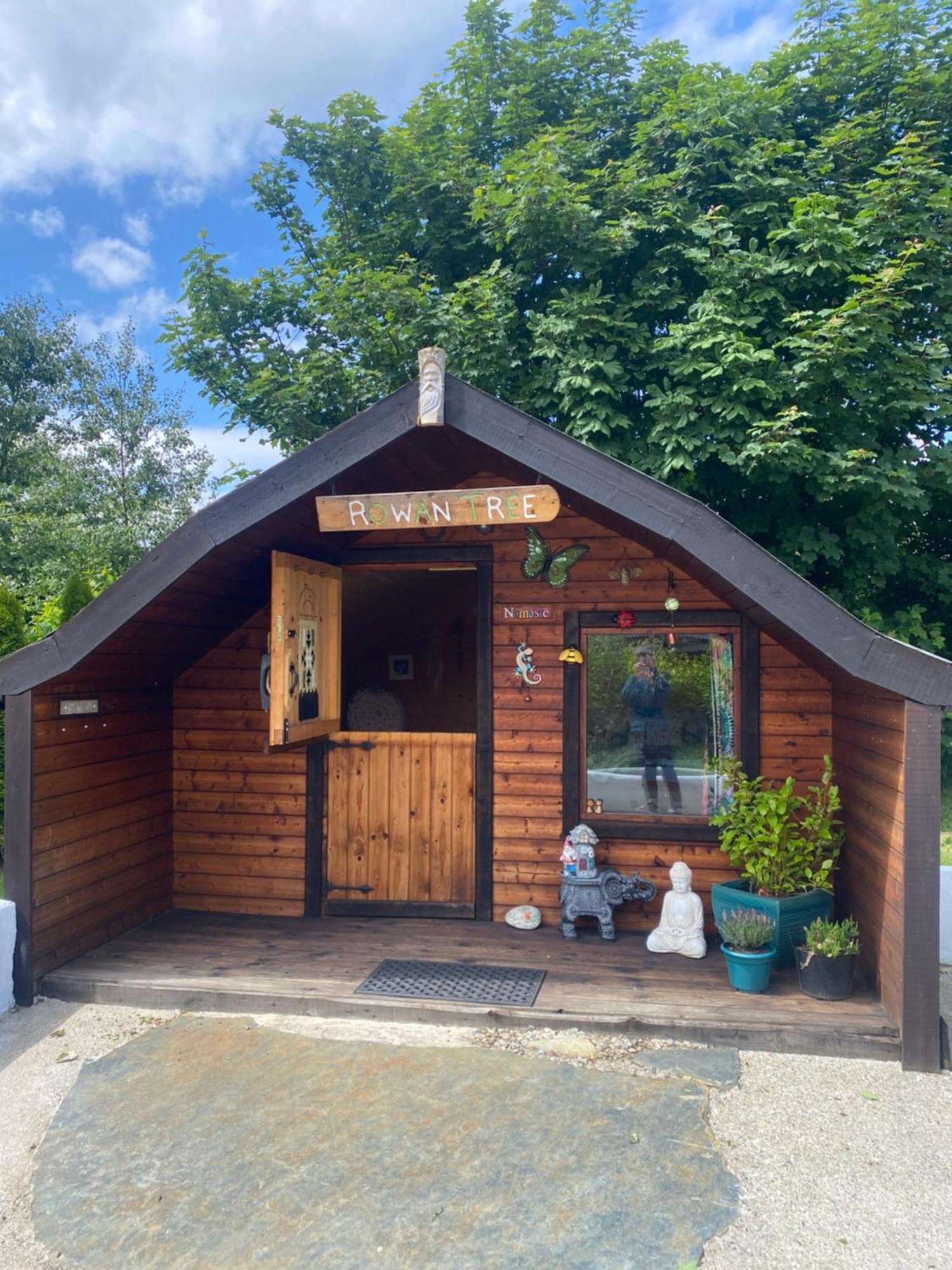 The Hideaway Camping Muff